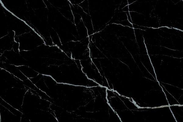 Мрамор Nero Marquina